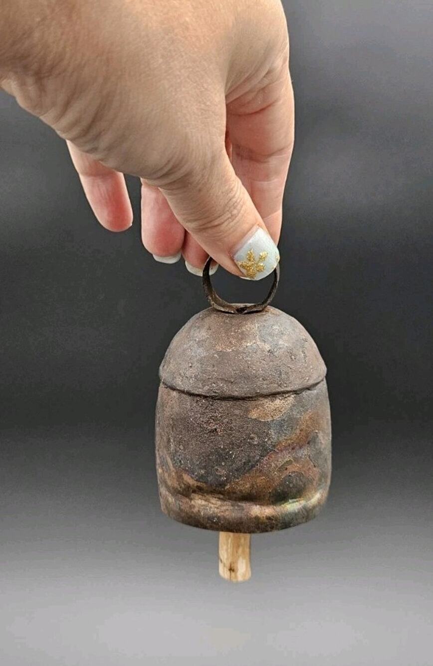Antique Rustic Metal COW BELL Primitive FARMHOUSE DECOR Handmade w/ Wood Clapper